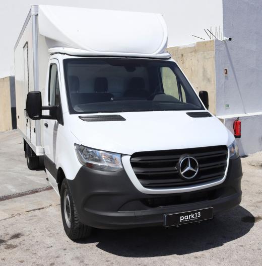 mercedes-benz-sprinter-2021-diesel-1950cc