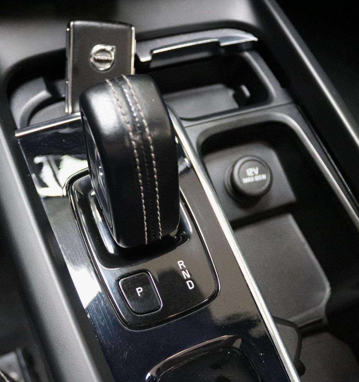 volvo-xc60-2020-hibrido-a-gasolina-1969cc