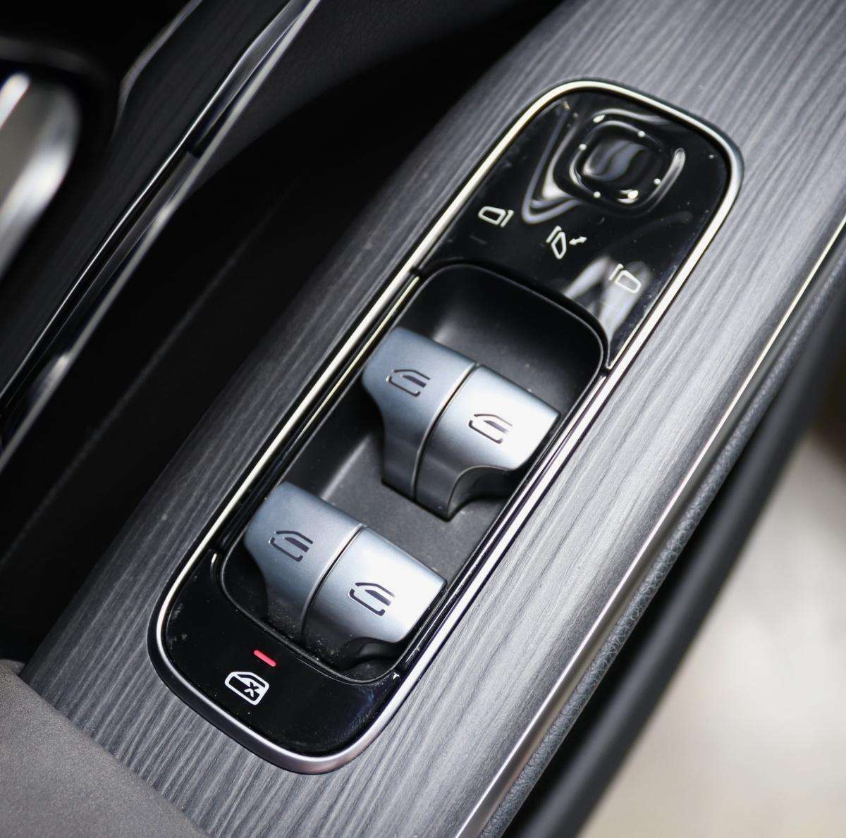 mercedes-benz-eqs-2023-eletrico-500cc