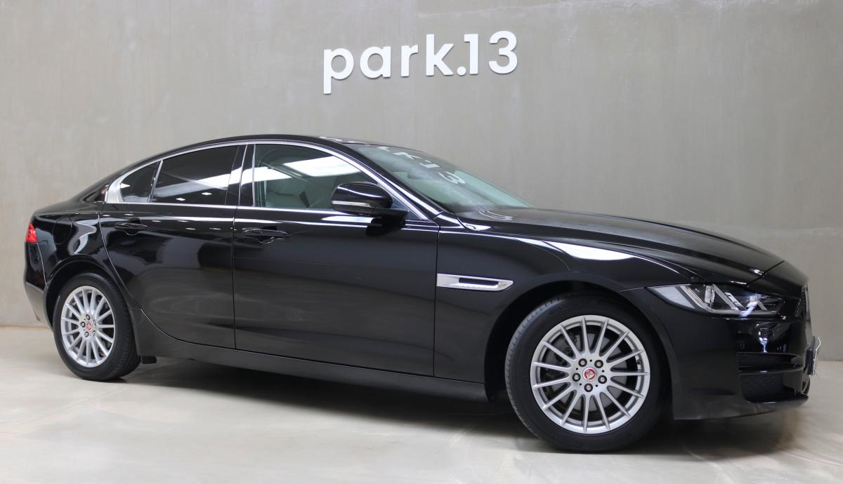 jaguar-xe-2017-diesel-1999cc