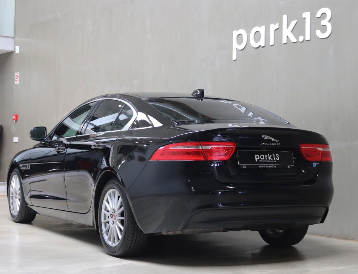 jaguar-xe-2017-diesel-1999cc