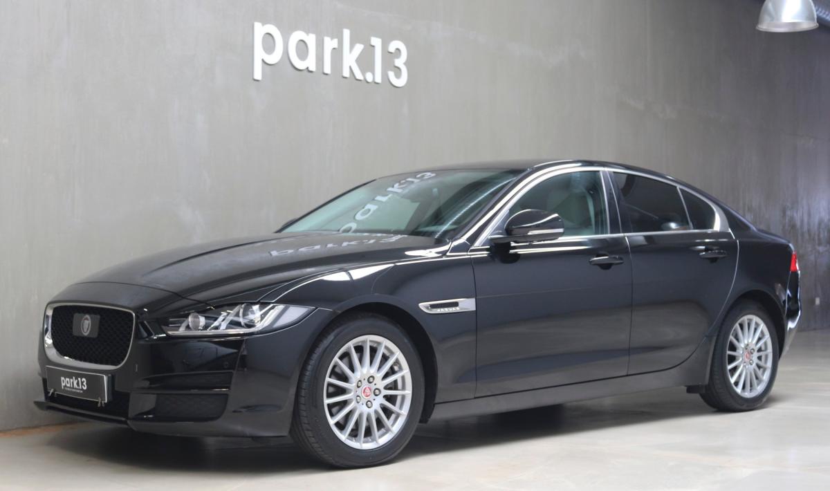 jaguar-xe-2017-diesel-1999cc