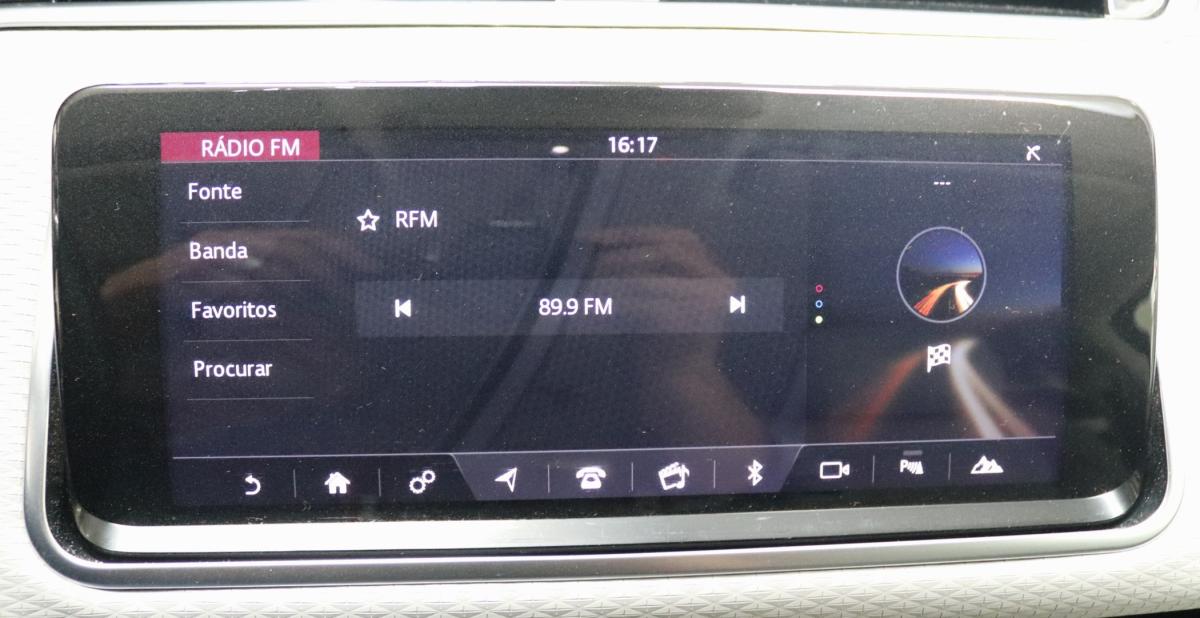land-rover-range-rover-evoque-2019-diesel-1999cc