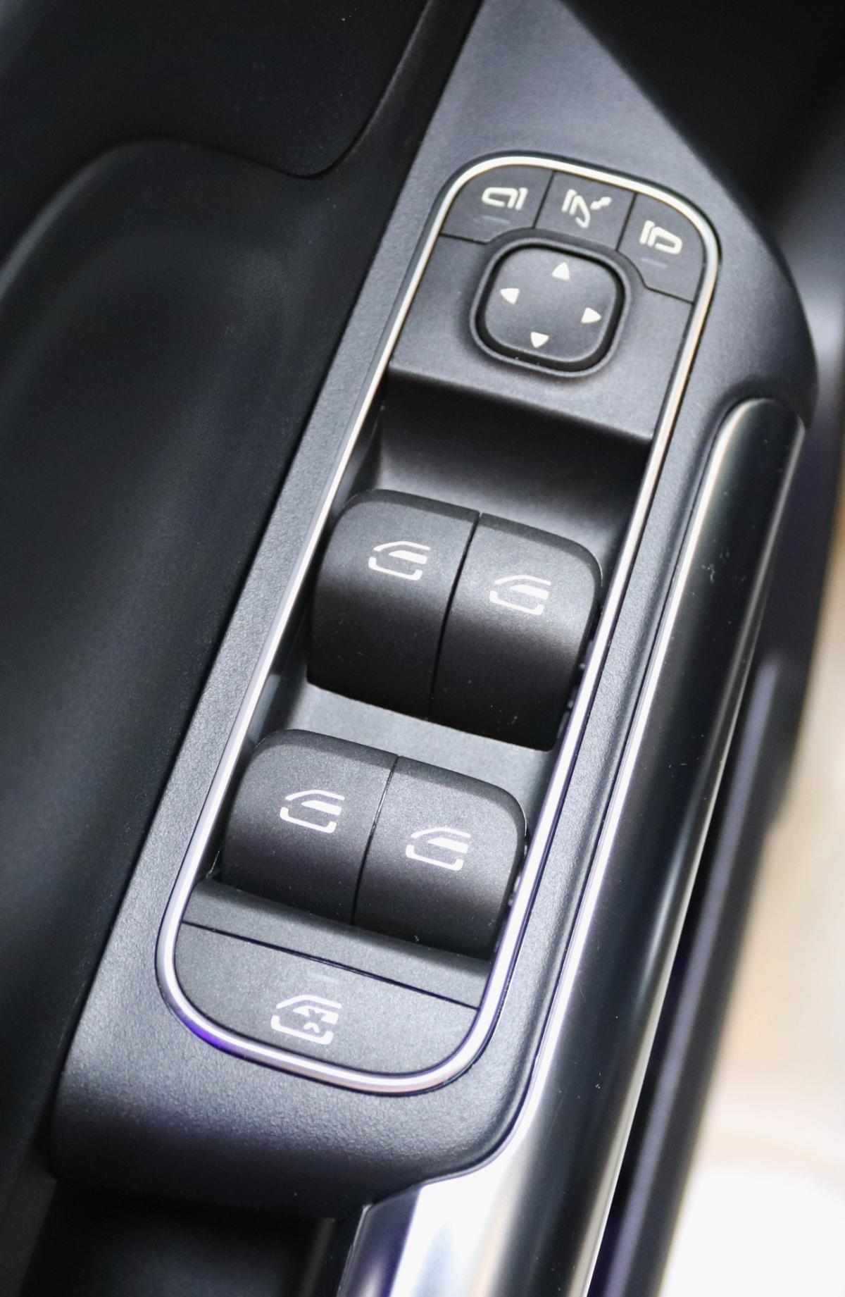 mercedes-benz-eqa-2022-eletrico-500cc