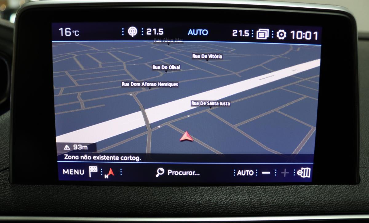 peugeot-5008-2018-diesel-1499cc