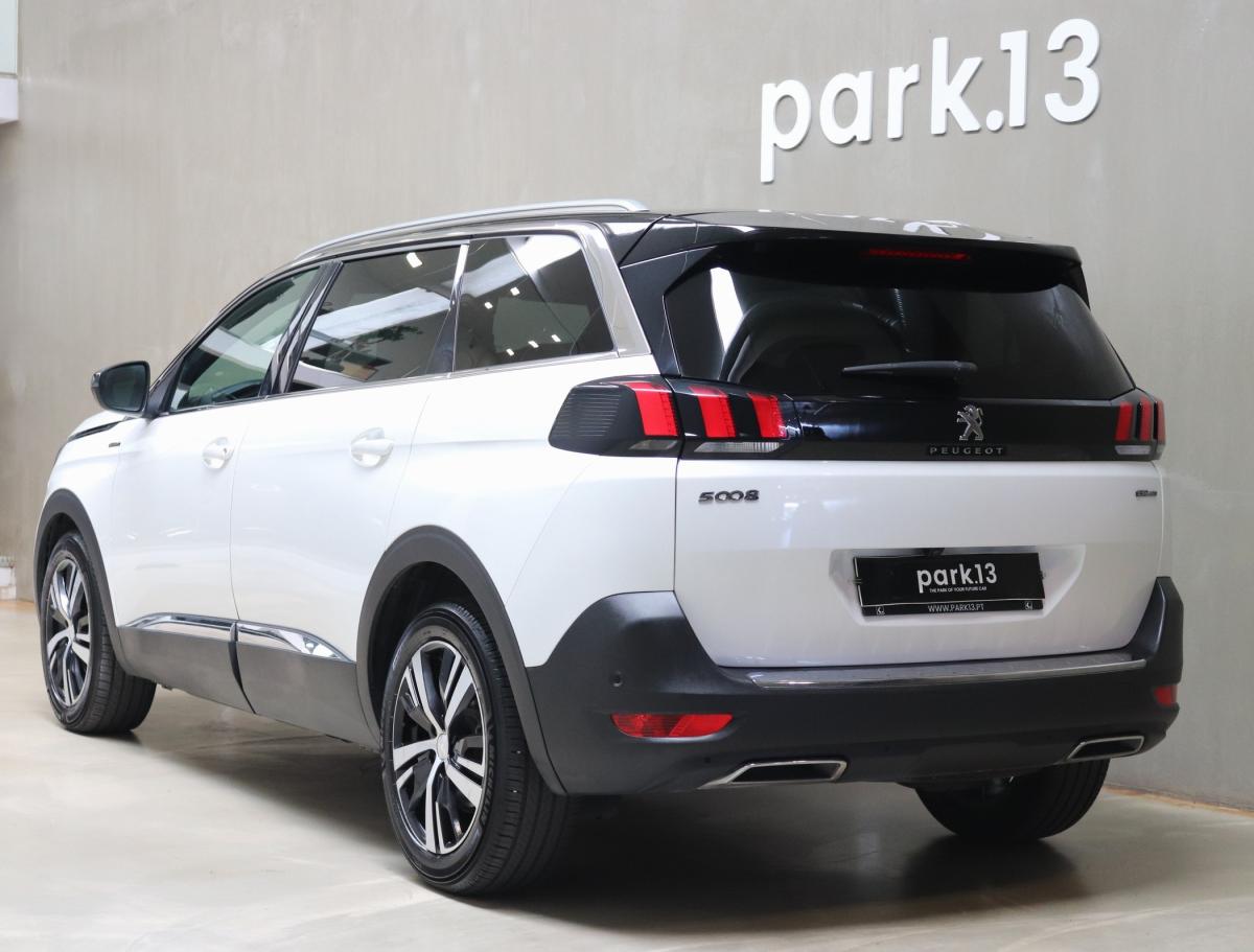 peugeot-5008-2018-diesel-1499cc