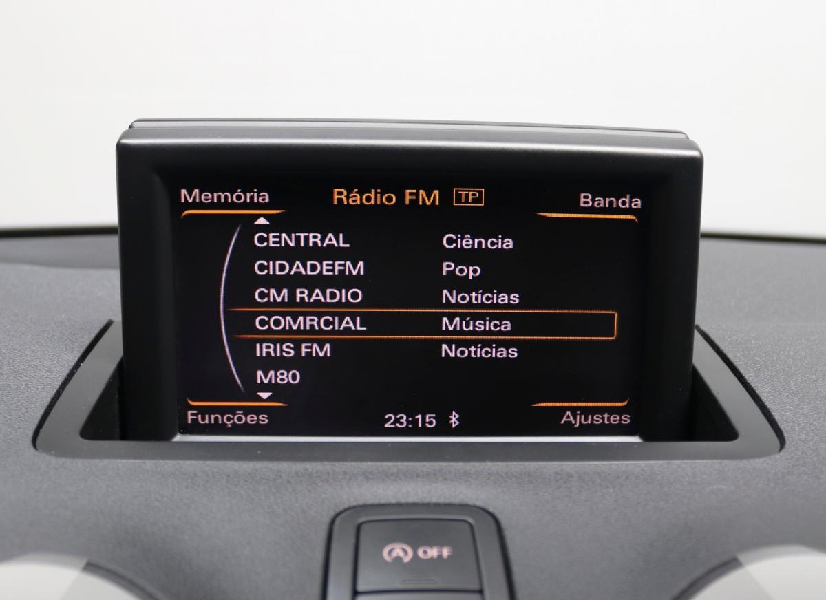 audi-a1-2010-diesel-1598cc