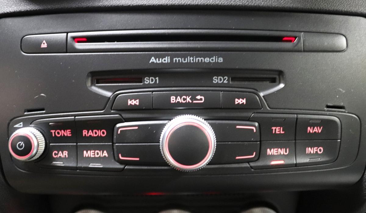 audi-a1-2010-diesel-1598cc