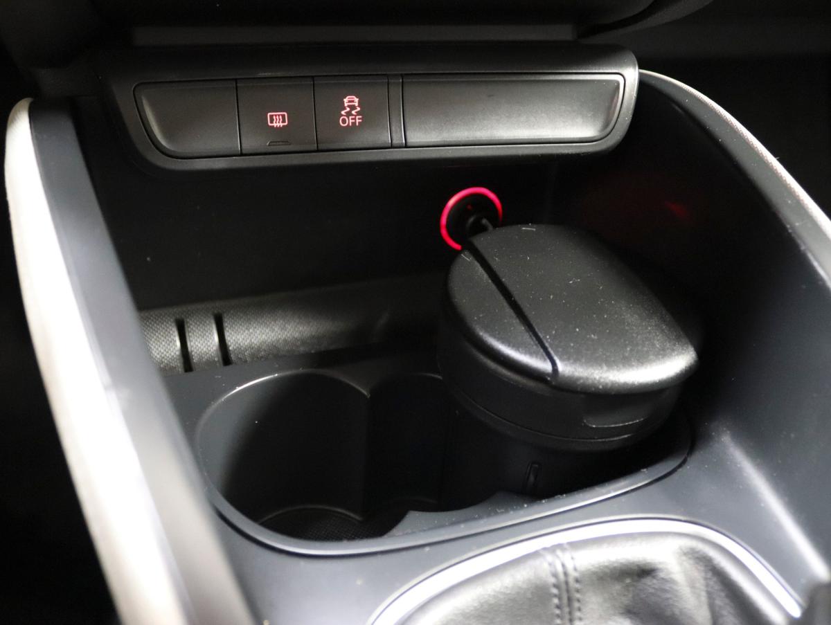 audi-a1-2010-diesel-1598cc