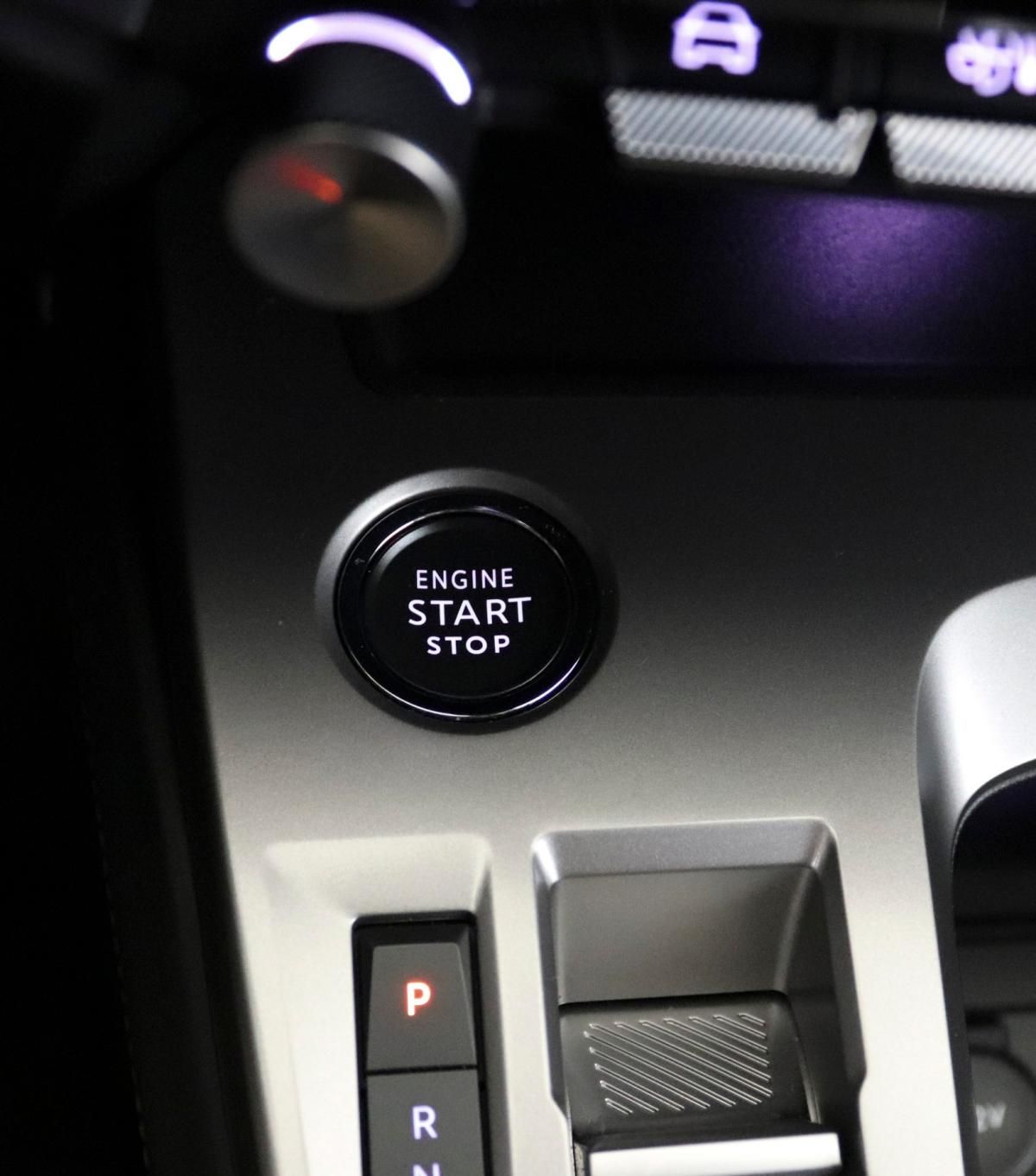 peugeot-308-2023-diesel-1499cc