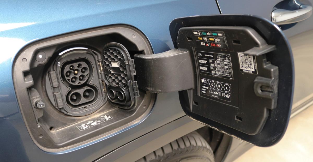 mercedes-benz-eqb-2022-eletrico-500cc