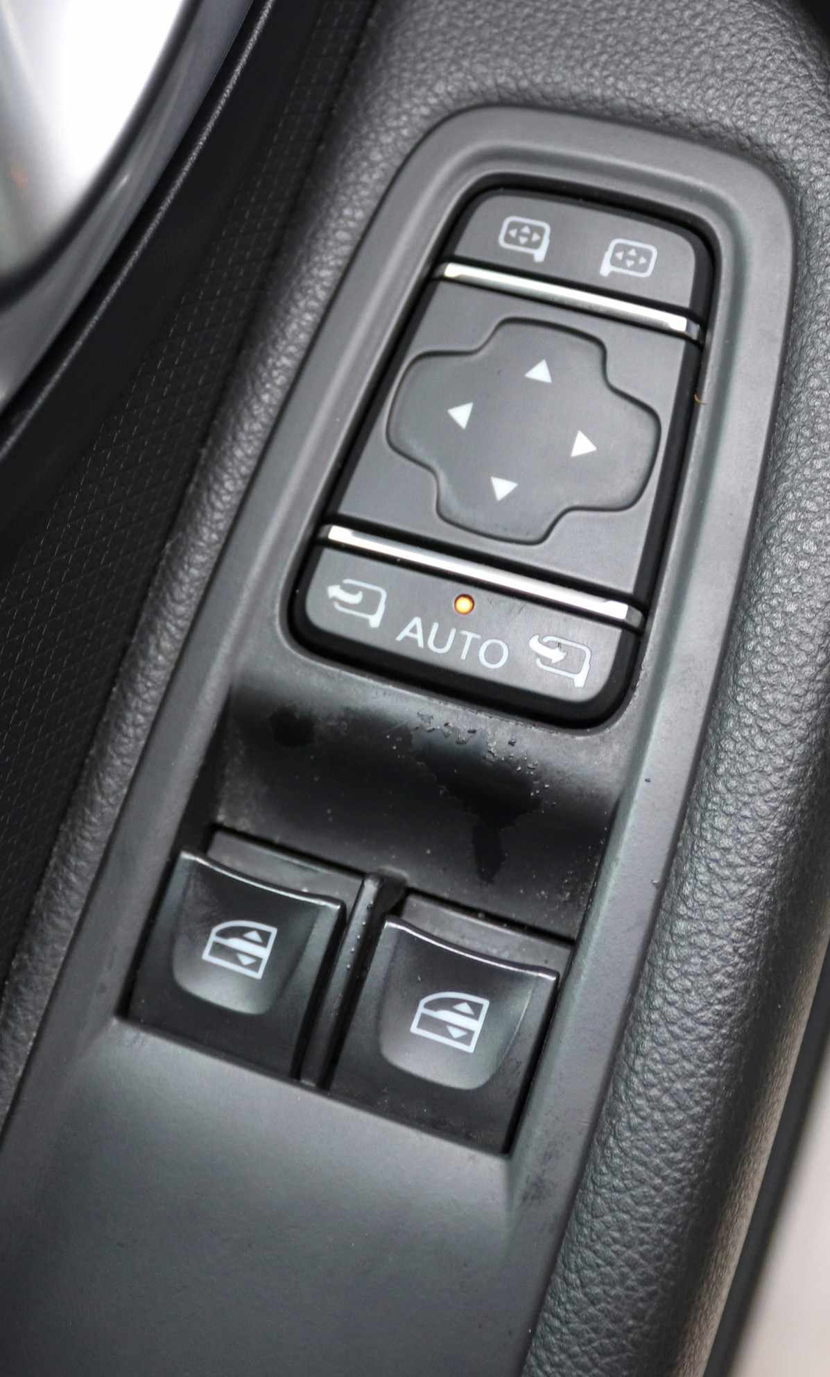 renault-clio-sport-tourer-2017-diesel-1461cc