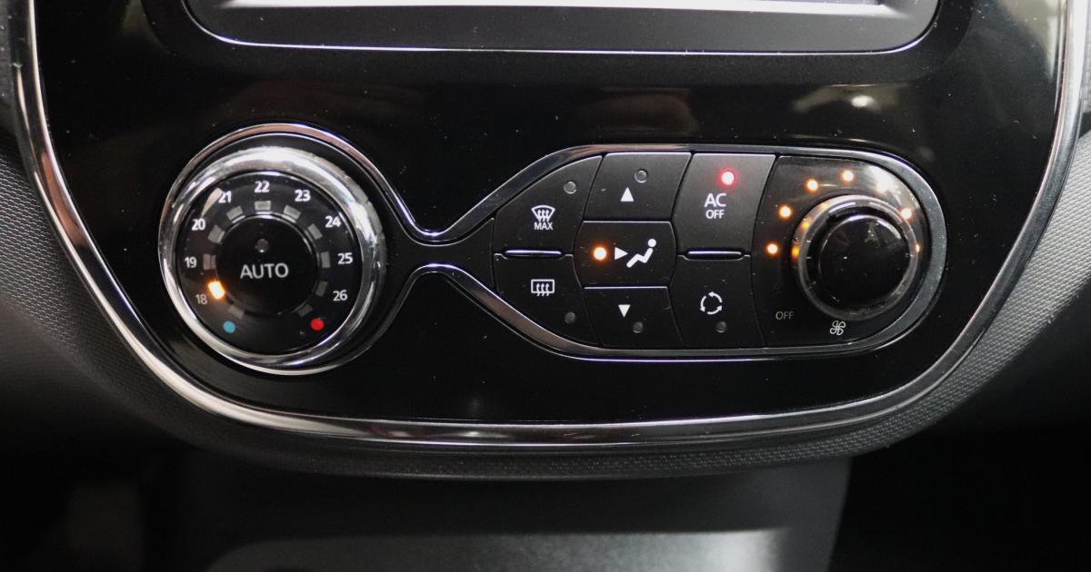 renault-clio-sport-tourer-2017-diesel-1461cc