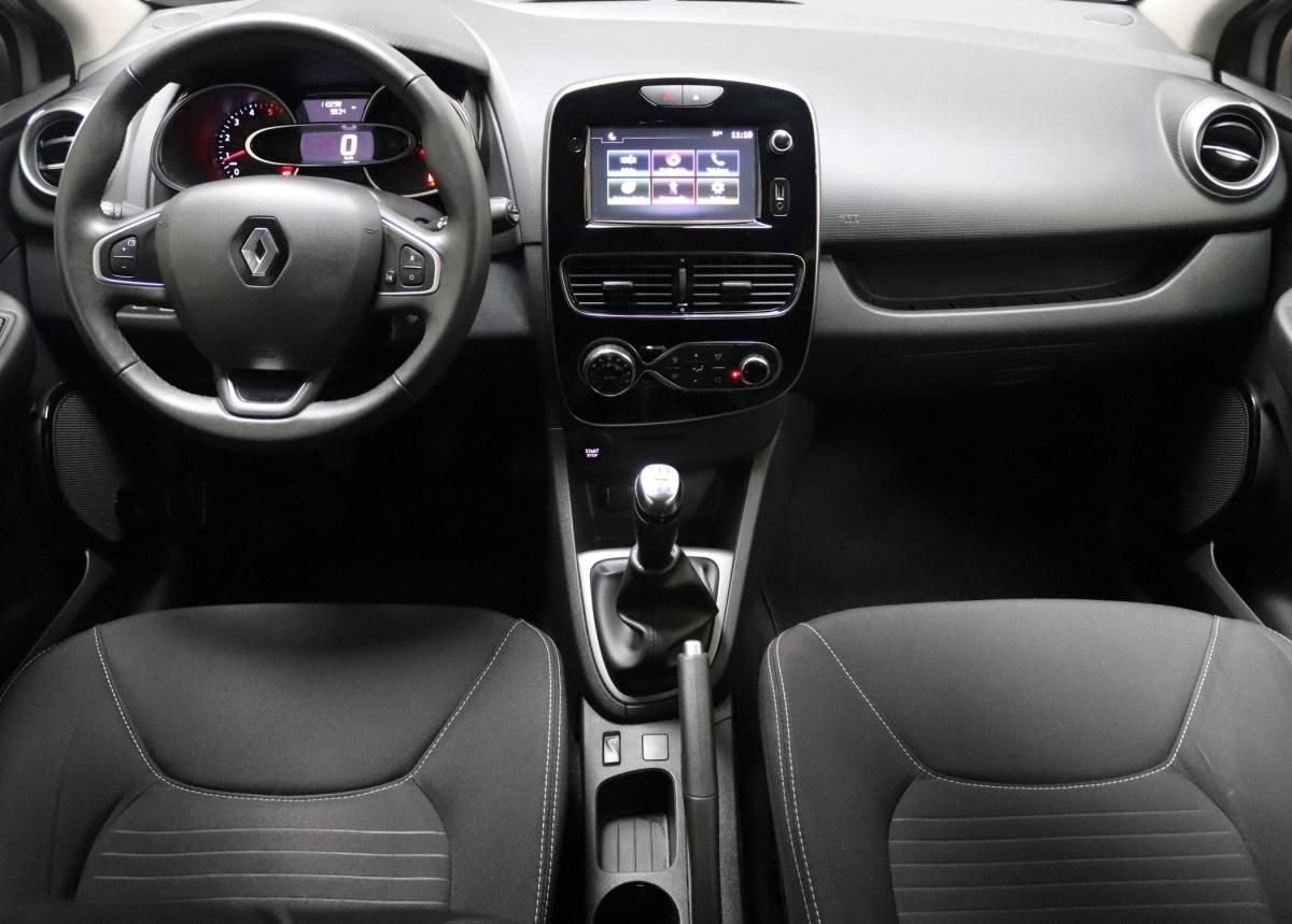renault-clio-sport-tourer-2017-diesel-1461cc