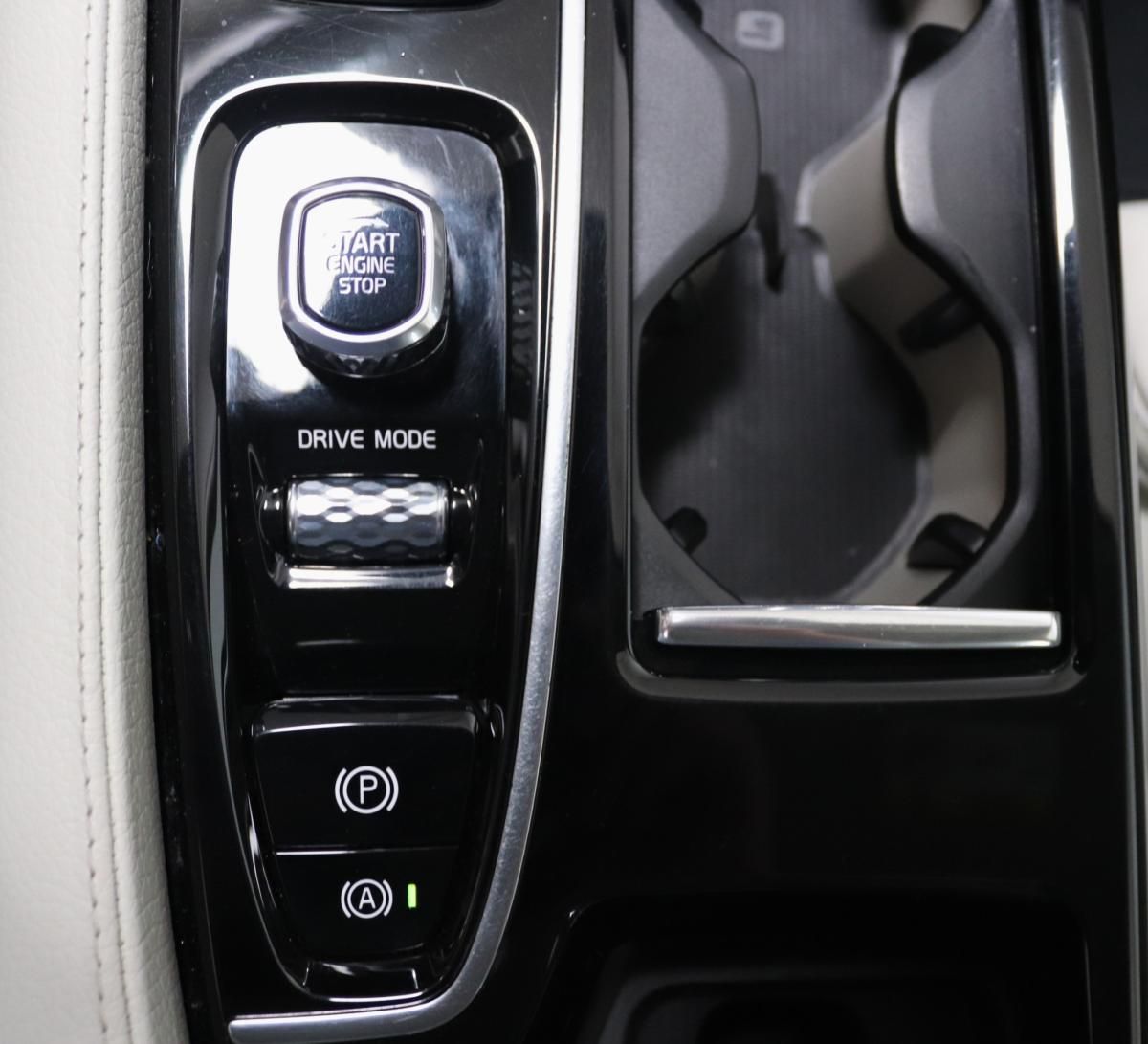 volvo-v60-2020-hibrido-a-gasolina-1969cc