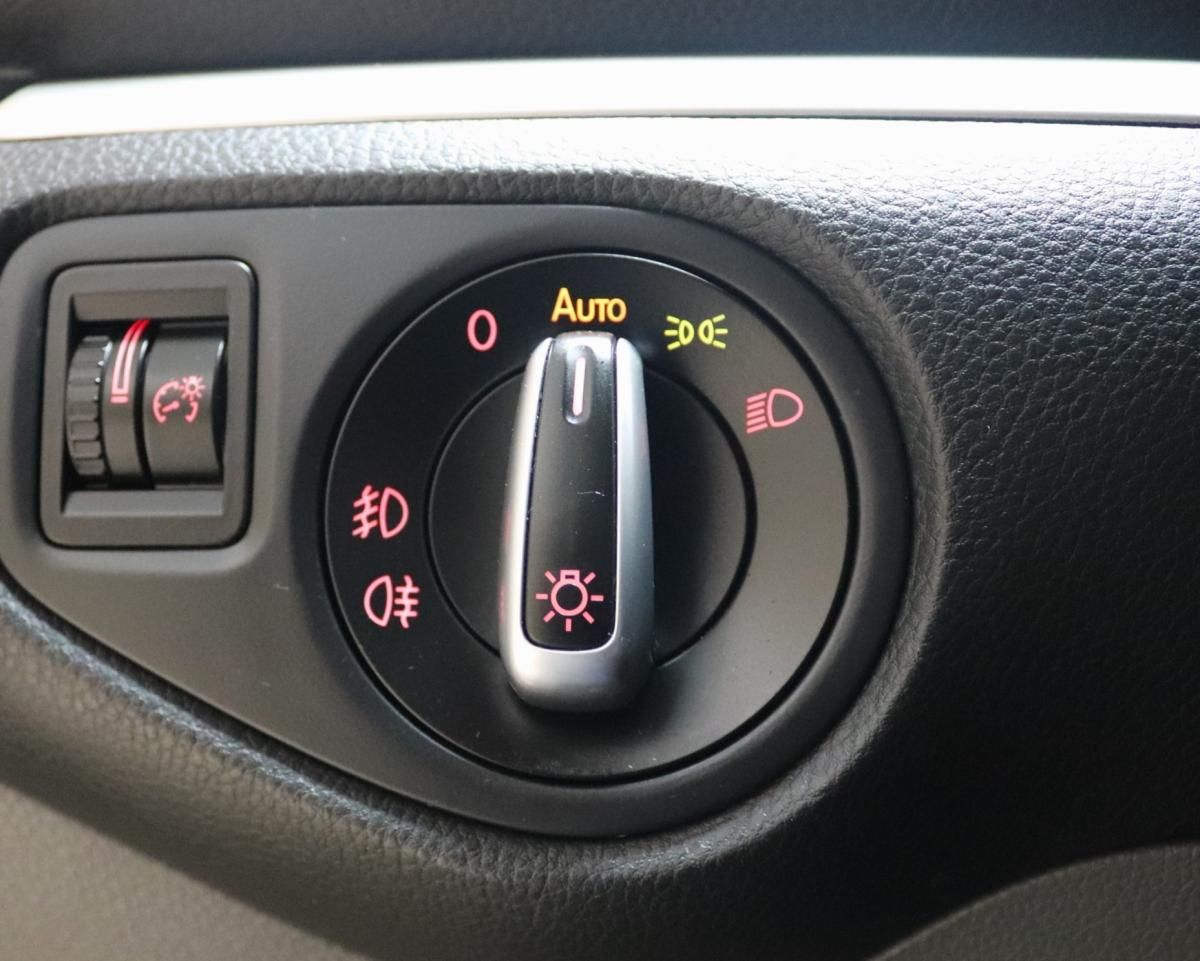 seat-alhambra-2014-diesel-1968cc