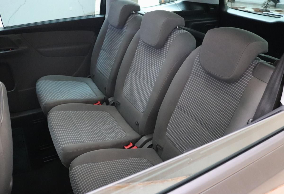 seat-alhambra-2014-diesel-1968cc