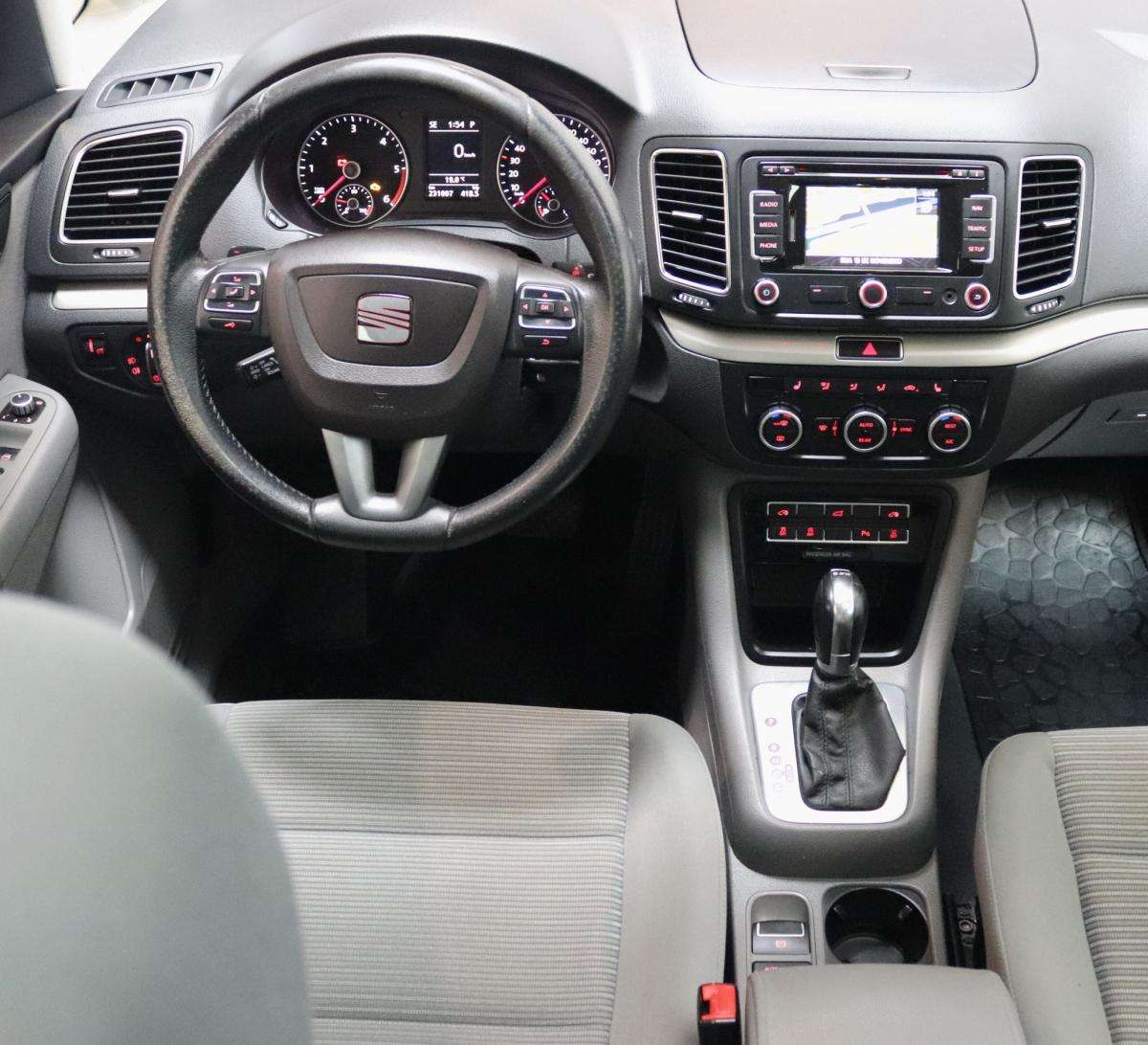 seat-alhambra-2014-diesel-1968cc