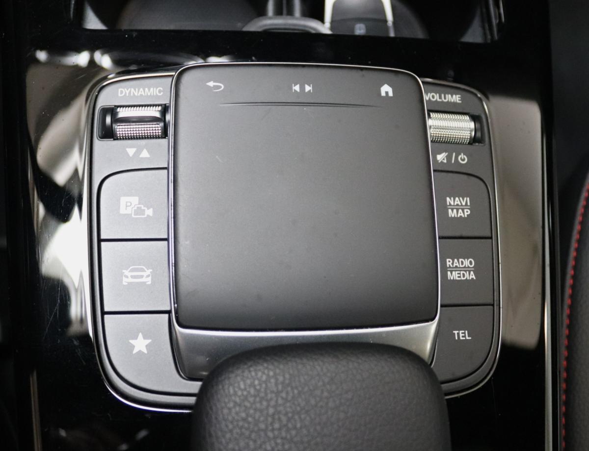 mercedes-benz-classe-a-2020-hibrido-a-gasolina-1332cc