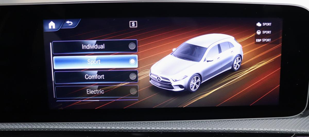 mercedes-benz-classe-a-2020-hibrido-a-gasolina-1332cc