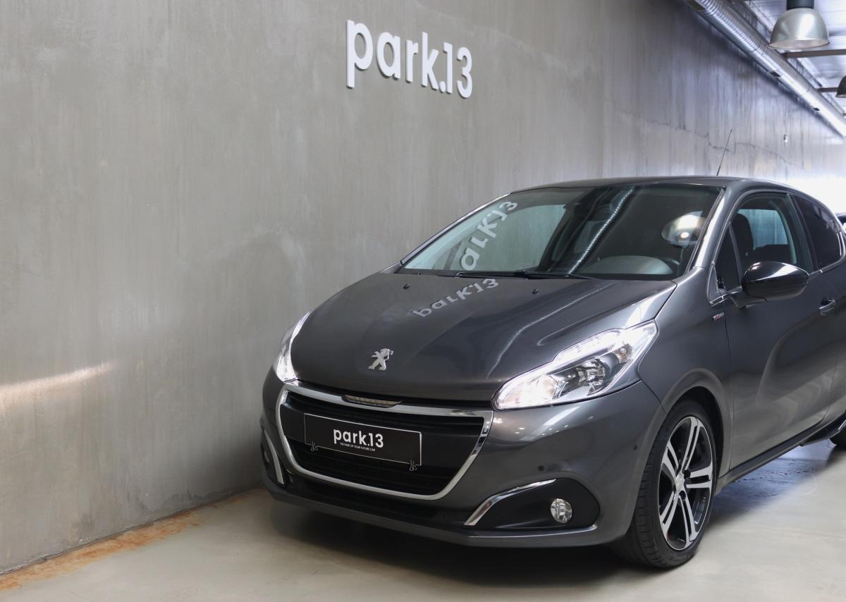 peugeot-208-2016-gasolina-1199cc