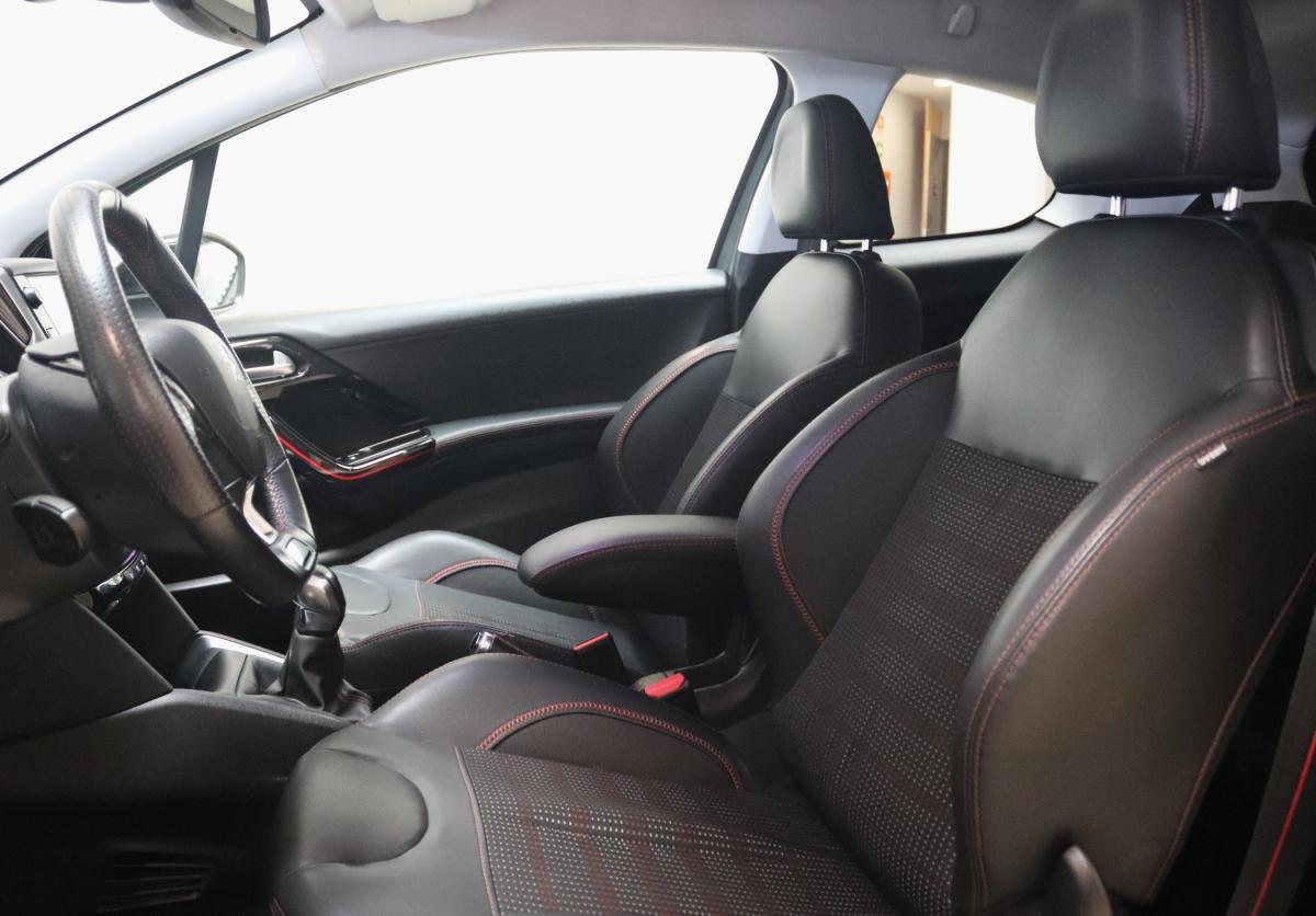 peugeot-208-2016-gasolina-1199cc