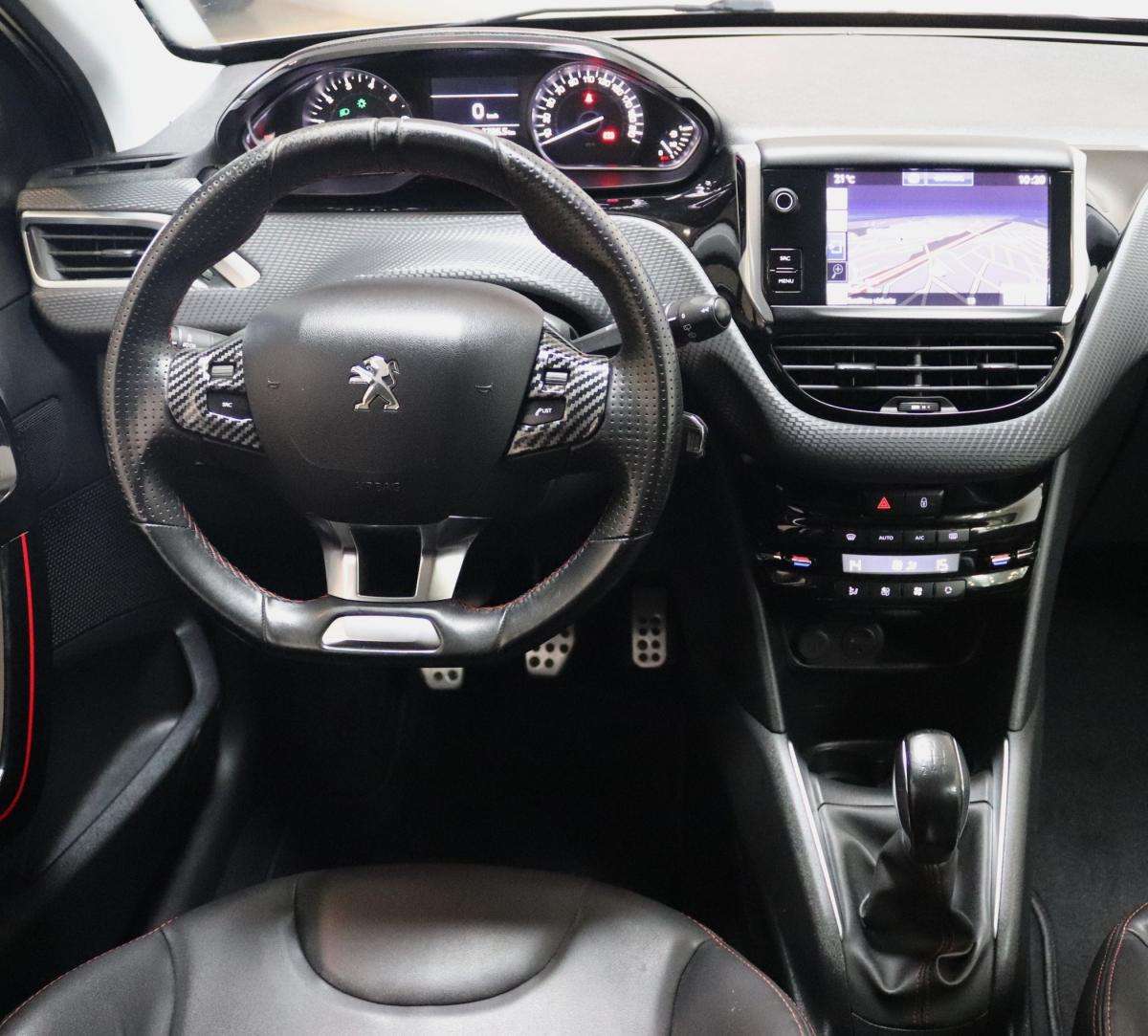 peugeot-208-2016-gasolina-1199cc