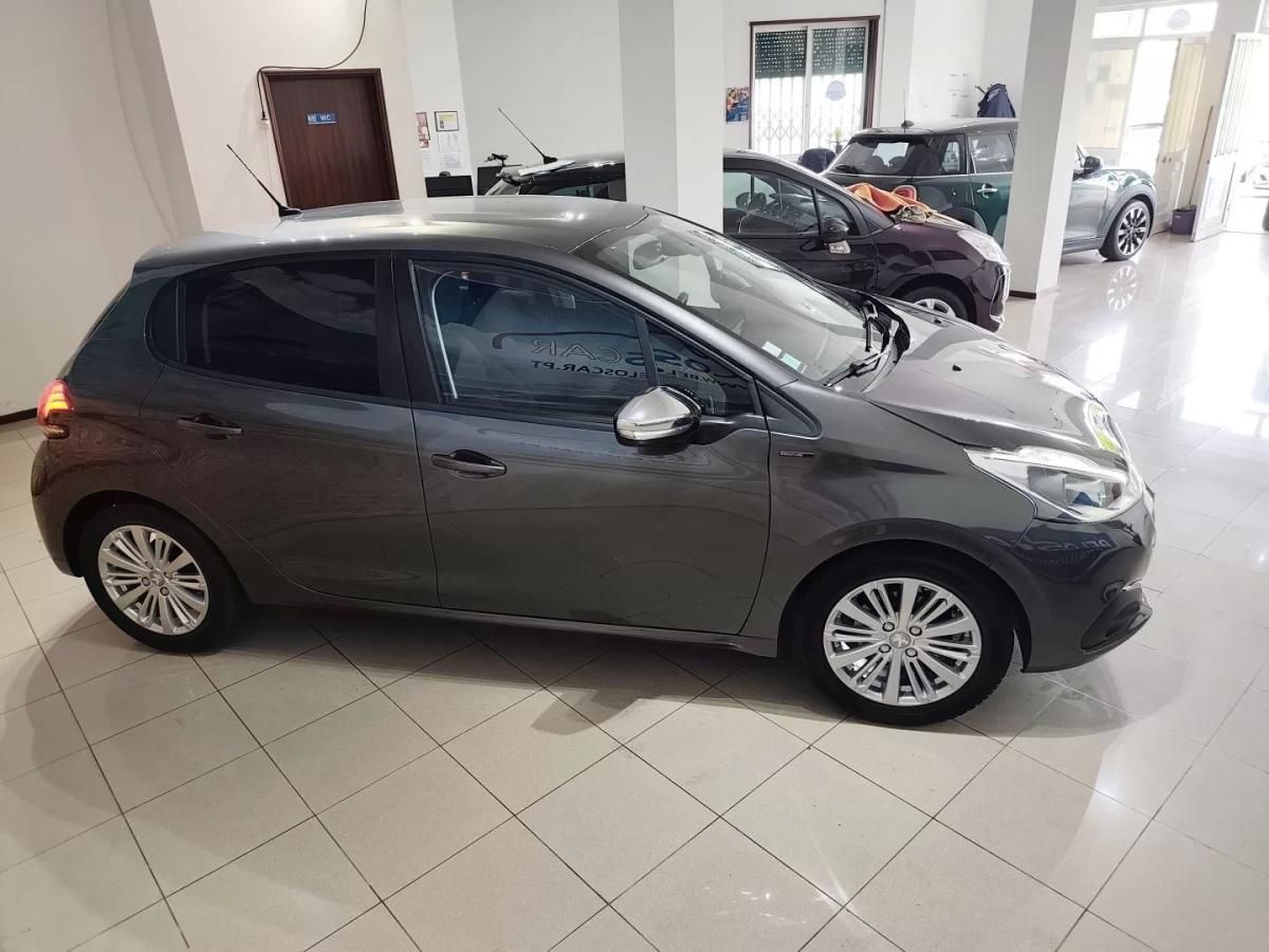 peugeot-208-2019-gasolina-1199cc