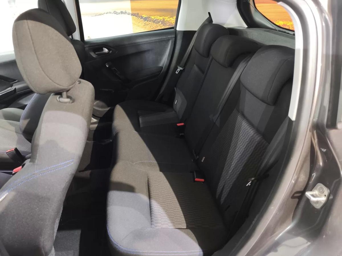 peugeot-208-2019-gasolina-1199cc