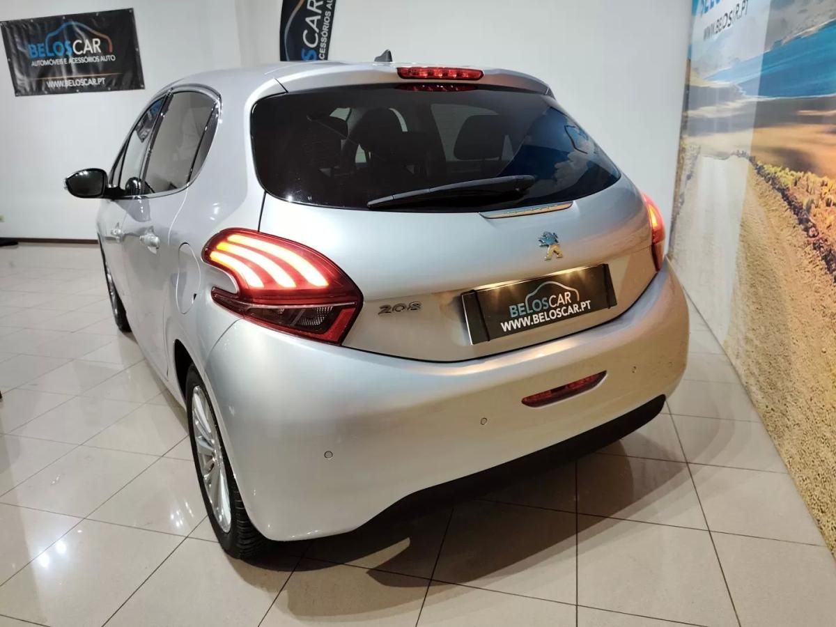 peugeot-208-2018-gasolina-1199cc