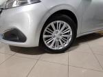peugeot-208-2018-gasolina-1199cc
