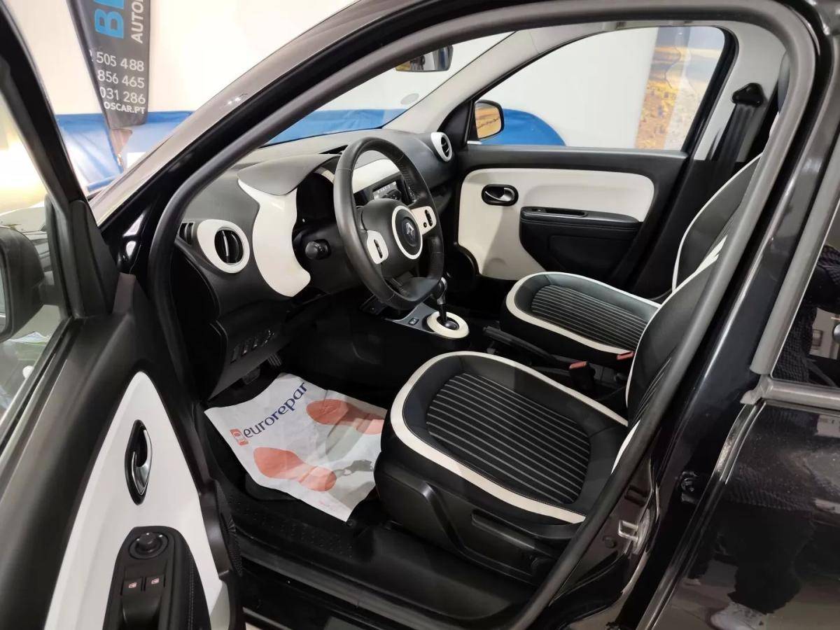 renault-twingo-2021-eletrico-200cc