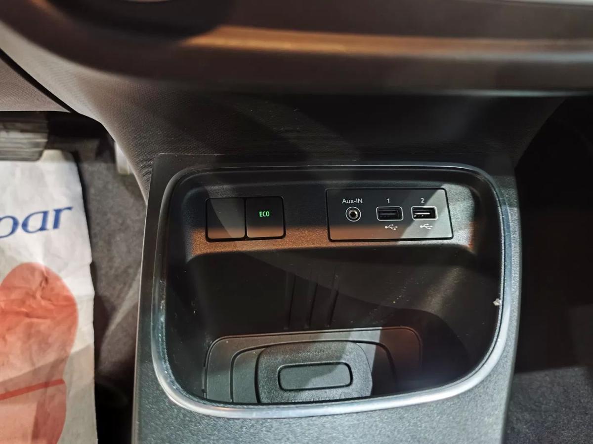 renault-twingo-2021-eletrico-200cc