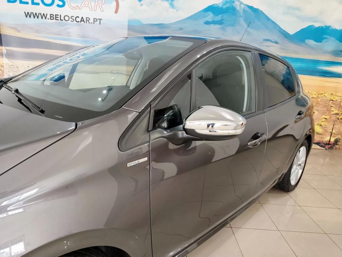 peugeot-208-2018-gasolina-1199cc