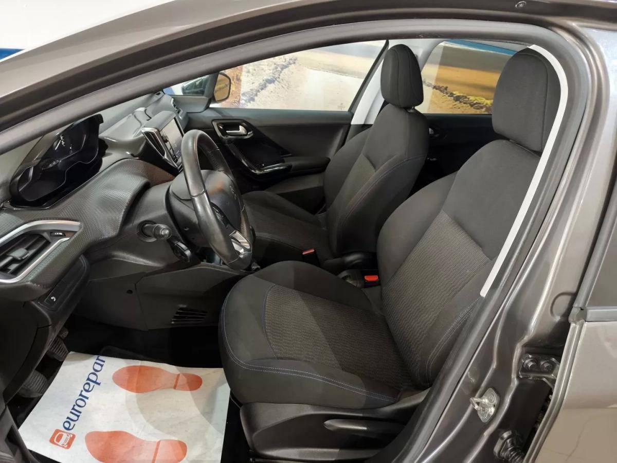 peugeot-208-2018-gasolina-1199cc