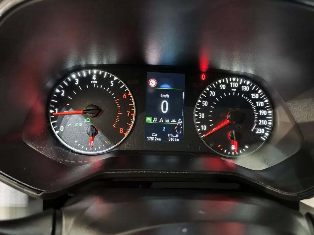 renault-clio-2021-gasolina-999cc