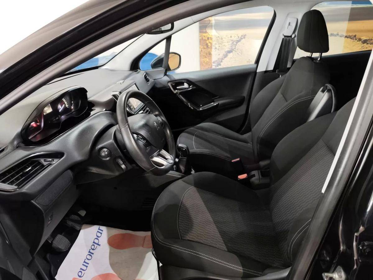peugeot-208-2018-gasolina-1199cc