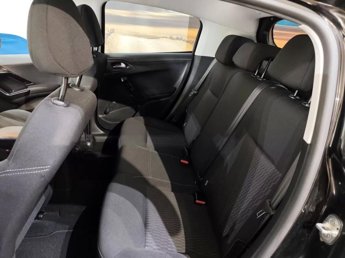 peugeot-208-2018-gasolina-1199cc