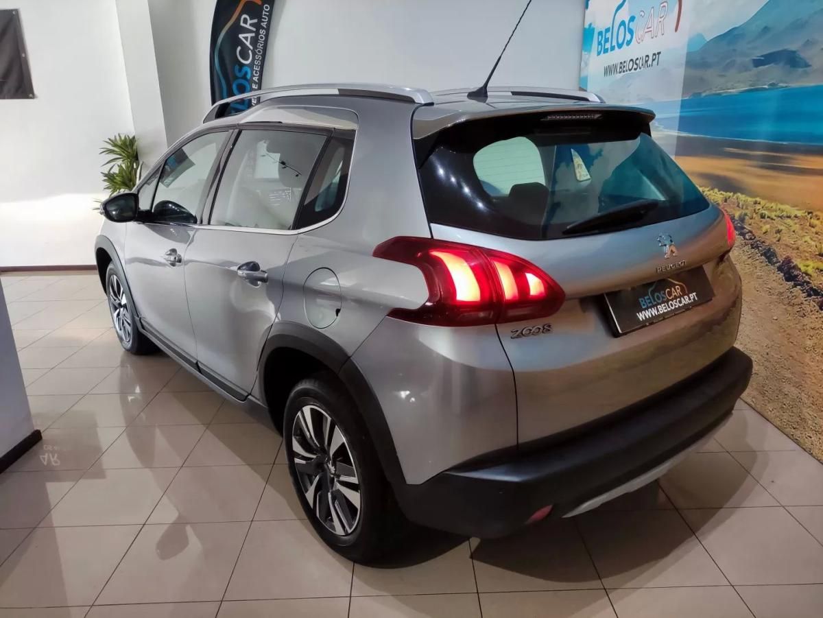 peugeot-2008-2018-gasolina-1199cc