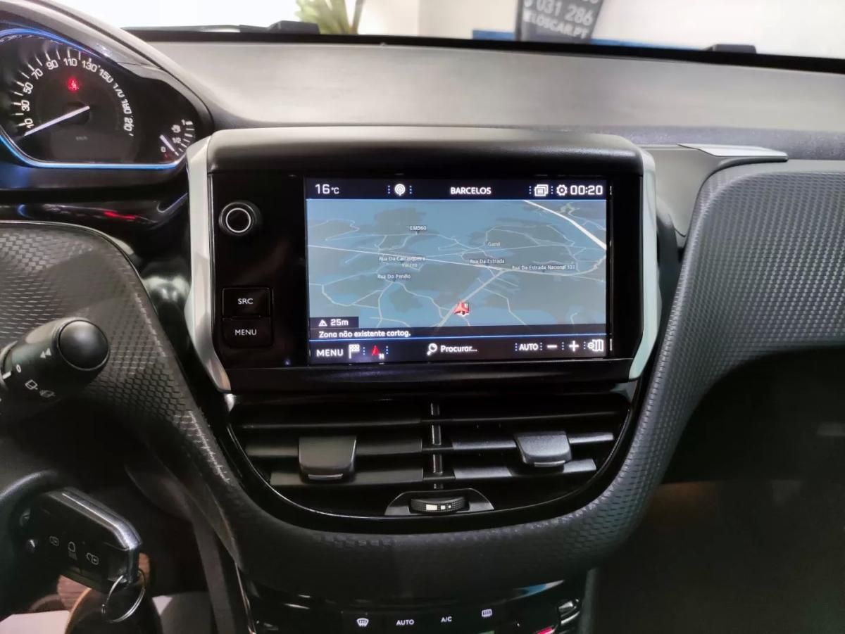 peugeot-2008-2018-gasolina-1199cc