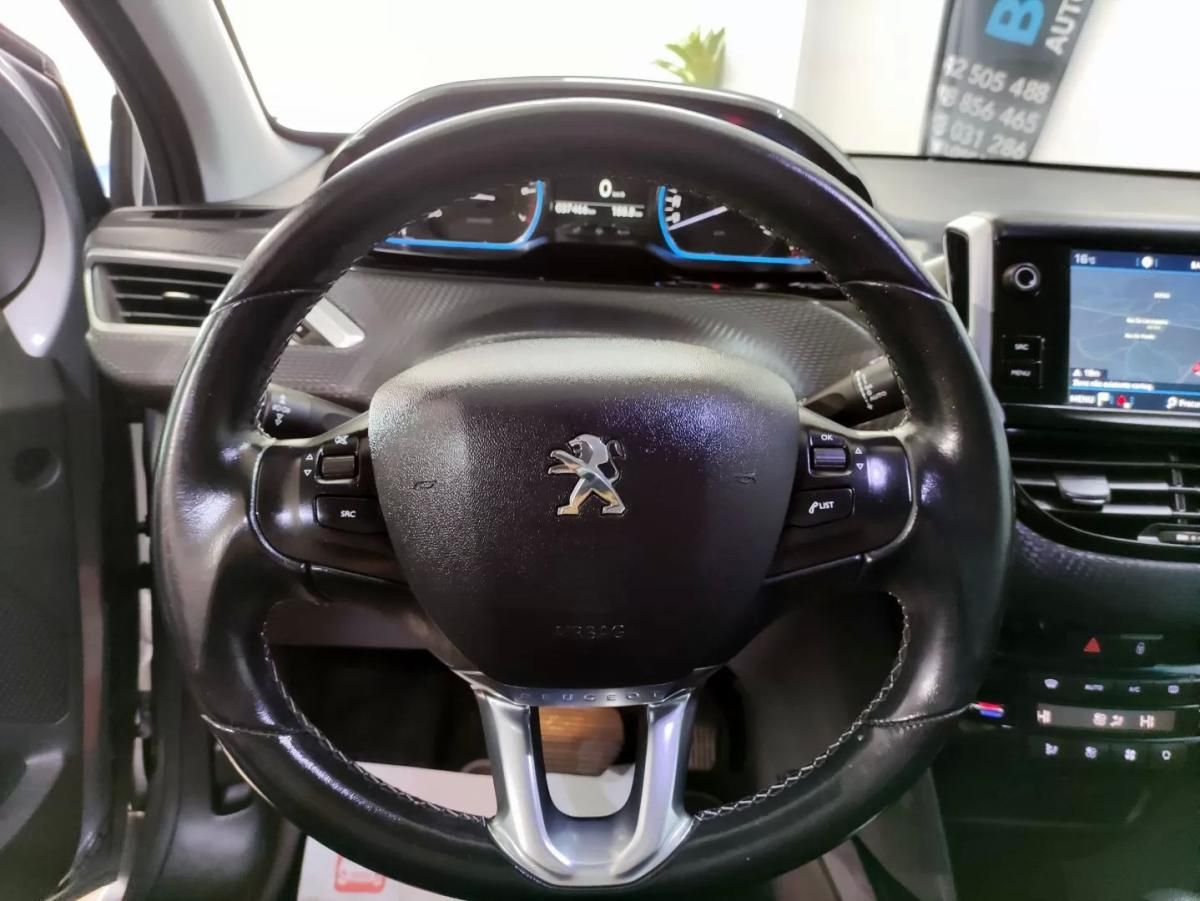 peugeot-2008-2018-gasolina-1199cc