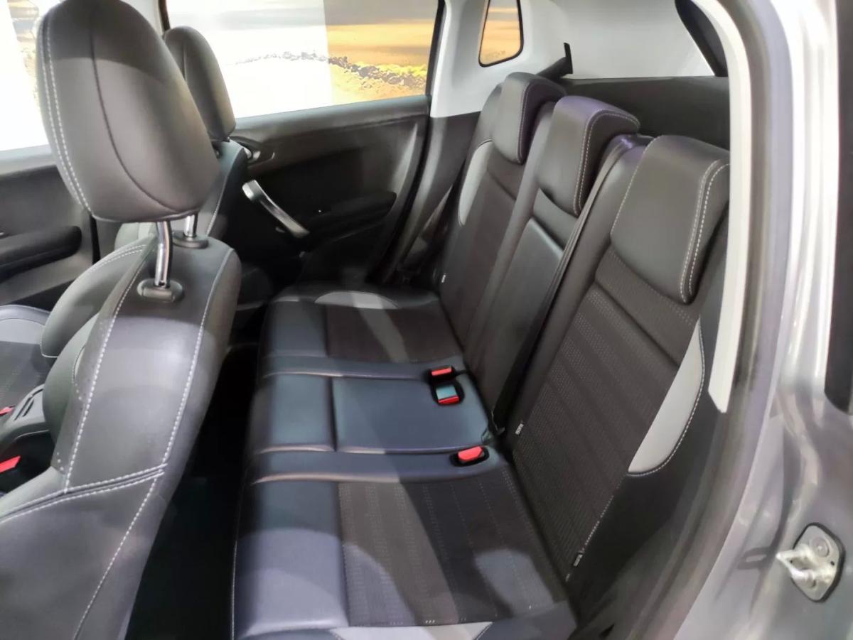 peugeot-2008-2018-gasolina-1199cc