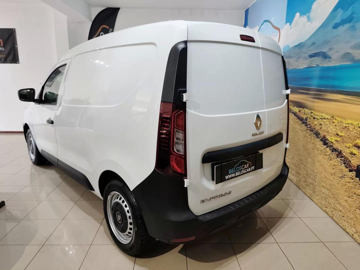 renault-express-2022-diesel-1500cc