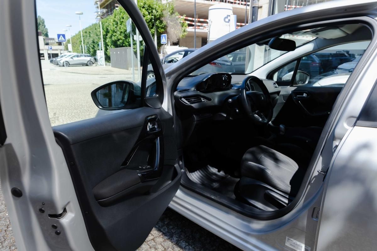 peugeot-208-2013-diesel-1398cc