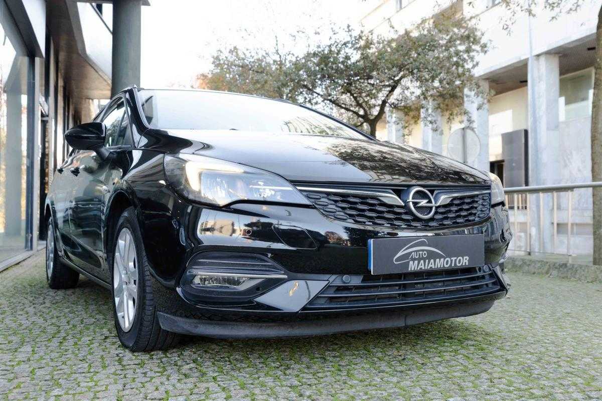 opel-astra-sport-tourer-2022-diesel-1496cc