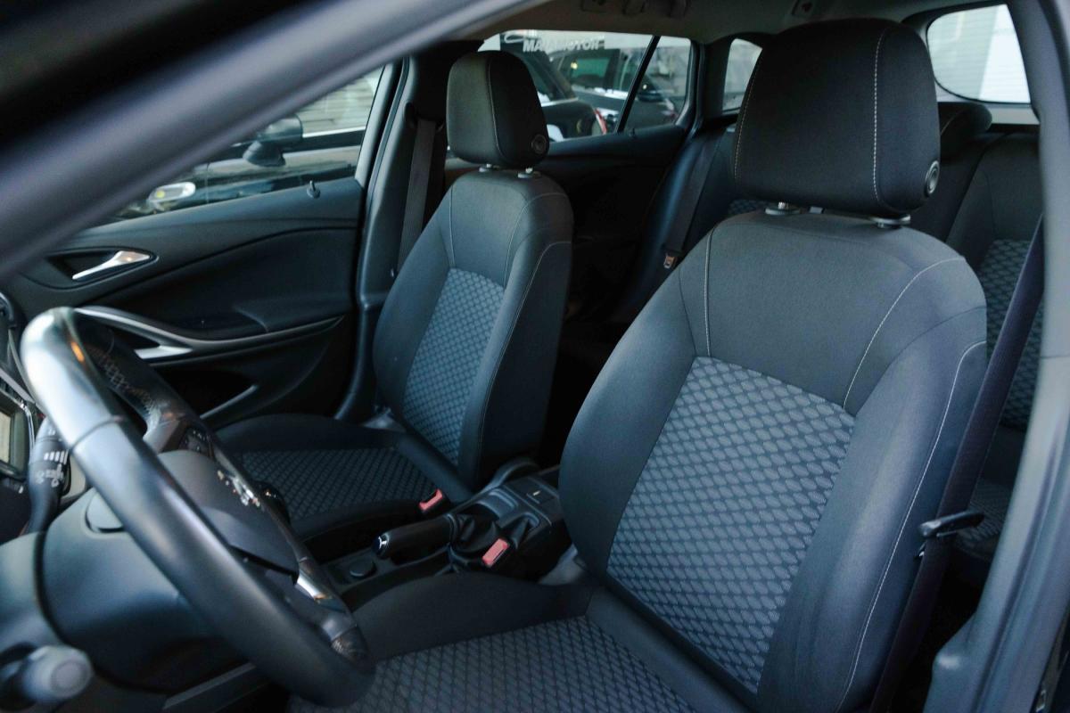 opel-astra-sport-tourer-2022-diesel-1496cc
