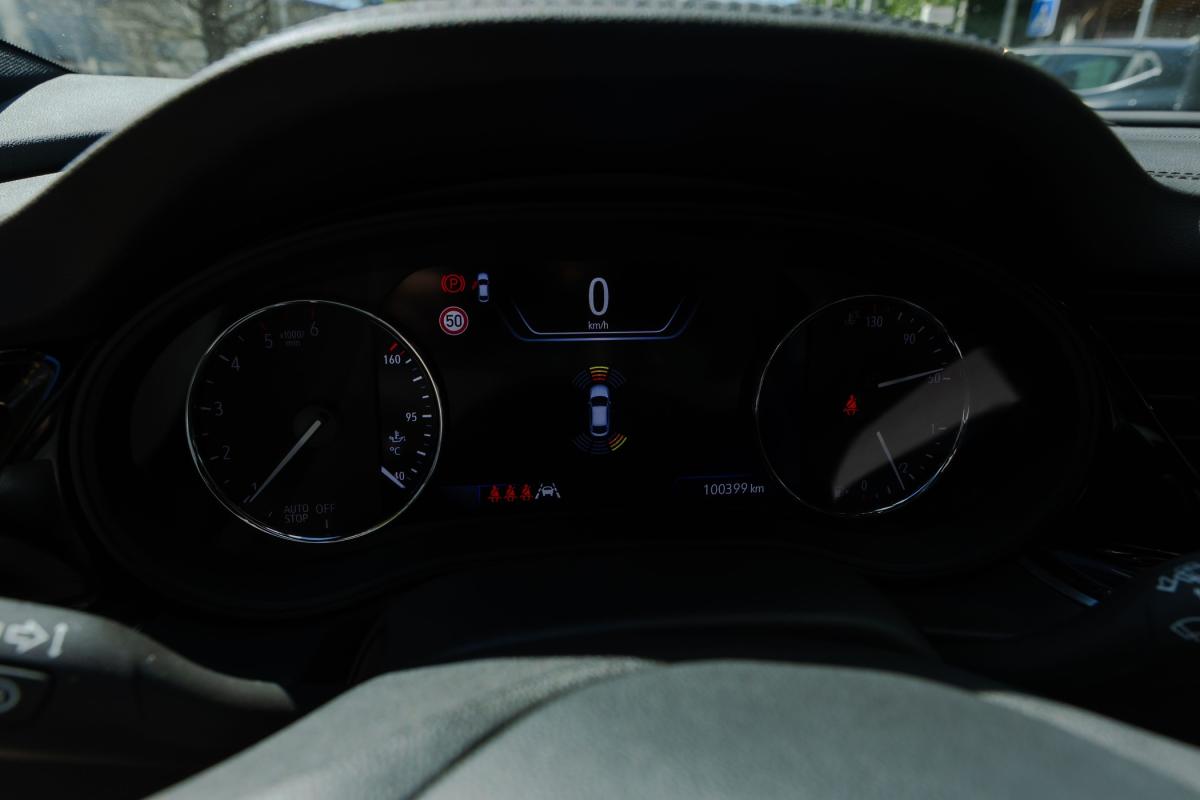 opel-insignia-sports-tourer-2021-diesel-1496cc