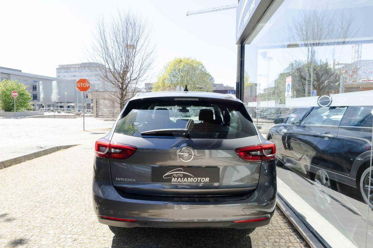 opel-insignia-sports-tourer-2021-diesel-1496cc
