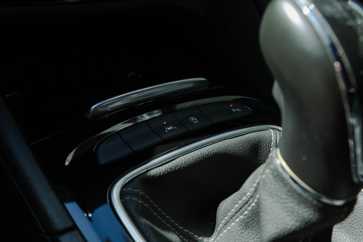 opel-insignia-sports-tourer-2021-diesel-1496cc
