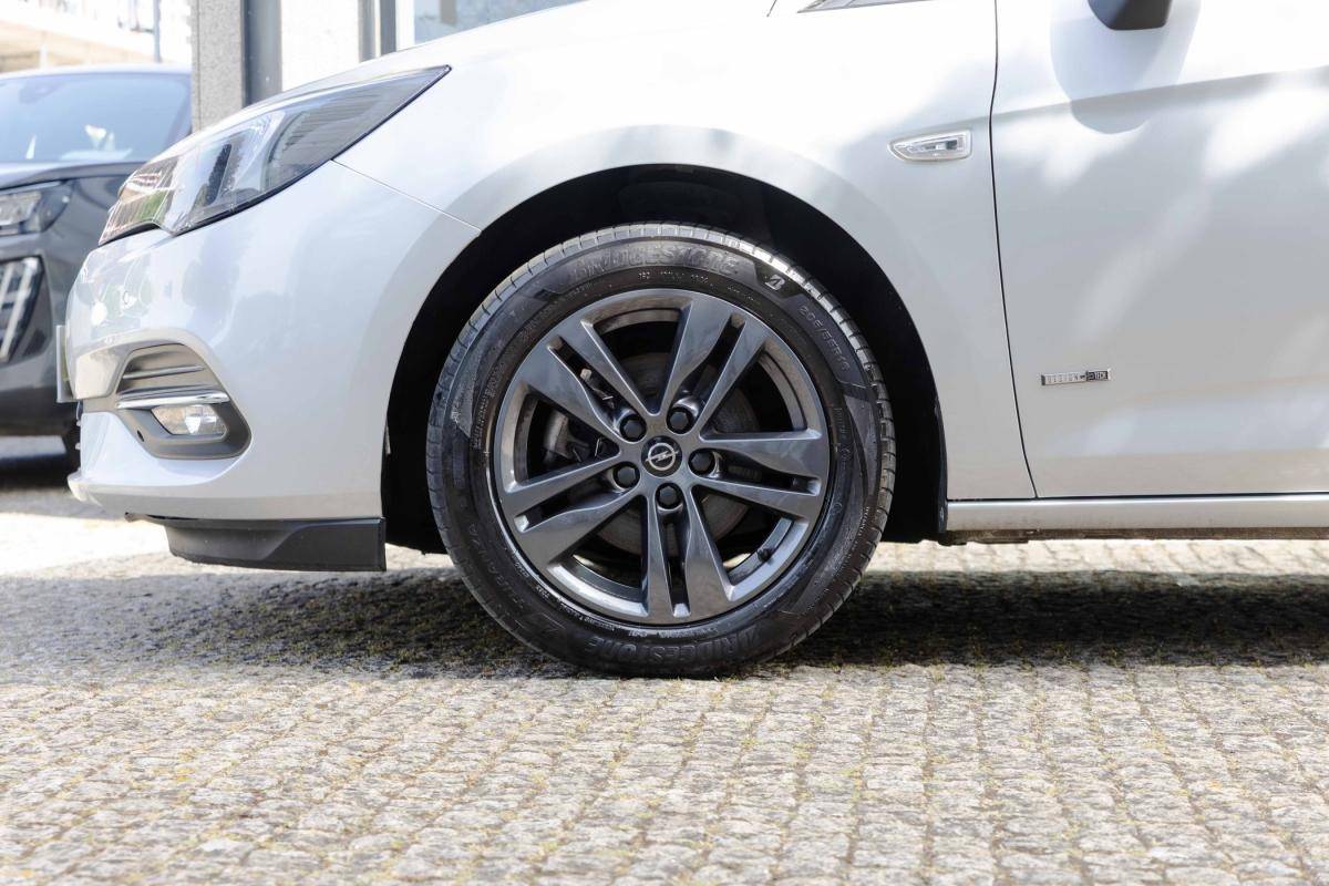 opel-astra-sport-tourer-2021-diesel-1496cc